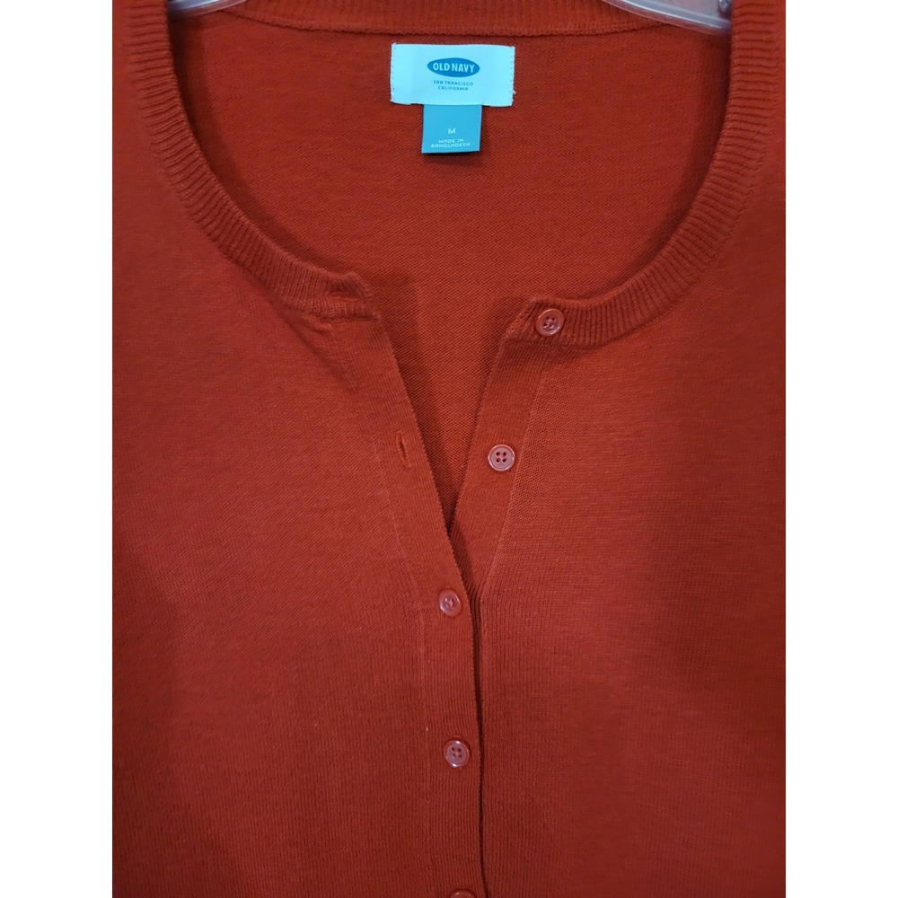 Old Navy Womens Sz M Sweater Cardigan Burgandy Button Up Round Neck Long Sleeve - Picture 2 of 11